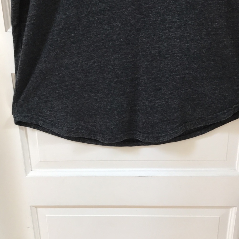 Goodlife grey tee Size XL excellent condition marked grey black and more grey - Picture 5 of 9
